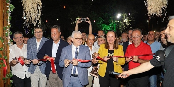 Burhaniye 33.Kültür ve Sanat Festivali Kapılarını Açtı