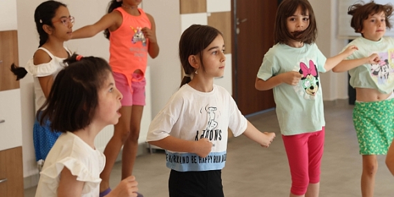 Çankayalı çocuklar dans ederek gelişiyor 