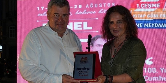 Çeşme Kitap Günleri kitapseverleri buluşturdu