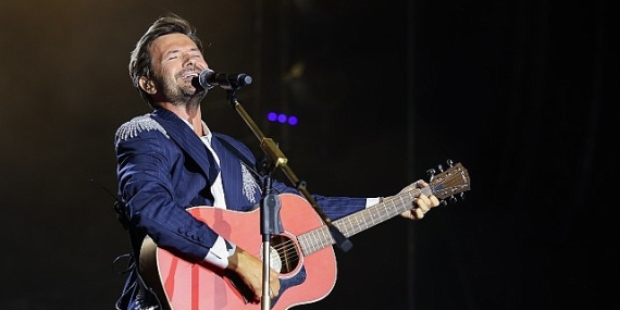 İlk Performansıyla Büyük İlgi Gören Yalın “Gitar Adam"  26 Ağustos'ta Yeniden Parkorman'da!