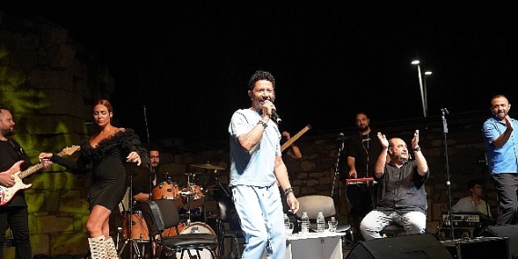 Kaleiçi'nde 90'lar rüzgarı esti