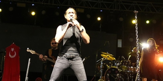 Karamanlılar Kıraç Konseri İle Coştu