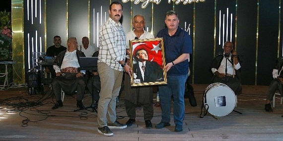 Kınıklılar Sıra Gecesi ile coştu