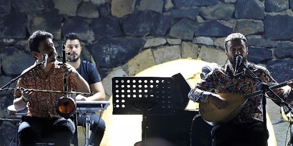 Nevşehir Kalesi'nde Türkü Ziyafeti