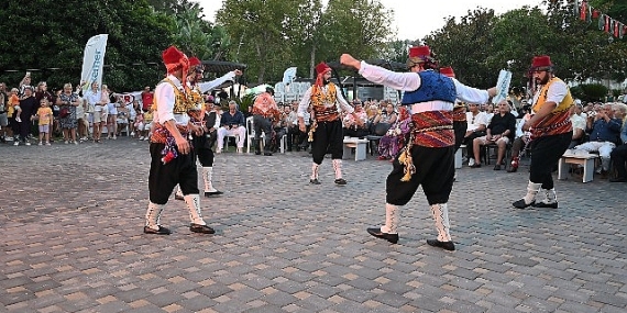 12. Kemer Yörük Festivali renkli görüntüler oluşturdu