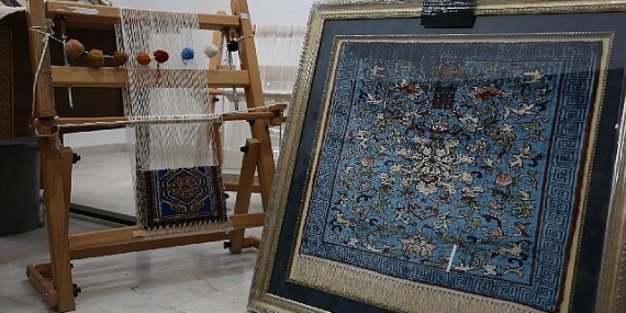 126 Bin düğümlük göz kamaştıran İpek Halı