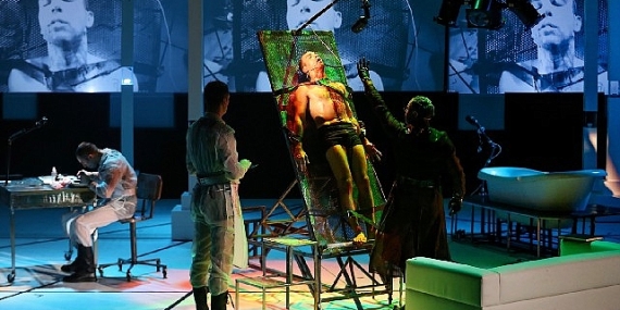 “1984" yılın oyunu seçildi