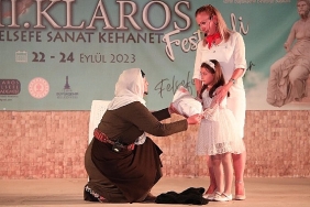 2-klaros-felsefe-sanat-kehanet-festivali-coskuyla-gerceklesti.jpg