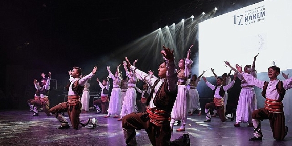 Balkan coşkusu Açık Hava Tiyatrosu'na sığmadı