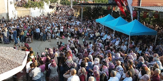 Bayındır Lütuflar İncir Festivali Pazar Günü 2. Kez Yapıldı