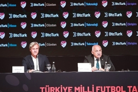 btcturk-yeniden-turkiye-milli-futbol-takimlari-ana-sponsoru-oldu.jpg
