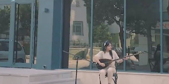 Lise Medeniyet Akademisi Öğrencileri Neşet Ertaş'ı “Eğitim İçin Çal” Klibiyle Andı