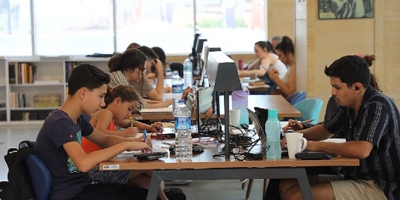 Muğla Büyükşehir Kütüphanelerine Vatandaşlardan Yoğun İlgi