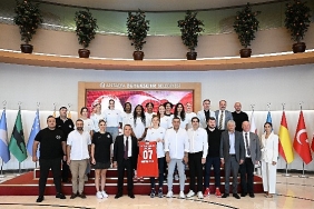toroslar-basketbol-kulubunden-toroslarin-evladina-ziyaret.jpg