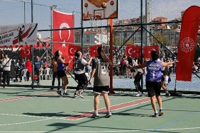 29-ekim-cumhuriyet-kupasi-sokak-basketbol-turnuvasinda-sampiyonlar-belli-oldu.jpg