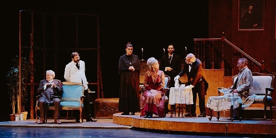 AKM'de Beş Sergi Birden