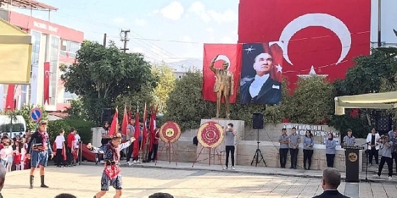 Başkan Yılmazlar 29 Ekim Cumhuriyet Bayramı Kutlama Törenine Katılım Sağladı