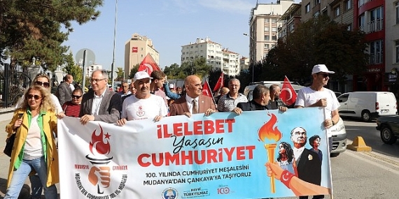 CUMHURİYET YÜRÜYÜŞÜ BEŞİNCİ GÜNDE SEYİTGAZİ'DE