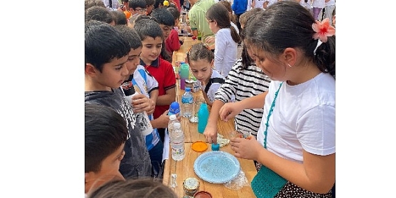 İzmir İl Milli Eğitim Müdürlüğü 100.Yılda 100 Bilim Etkinliği Gerçekleştirildi