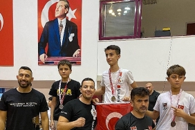 kemer-belediyesi-kick-boks-takimindan-6-madalya.jpg