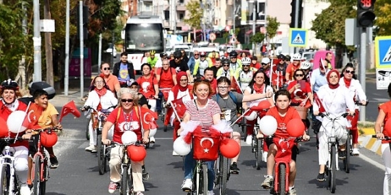 Pedallar cumhuriyet için çevrildi