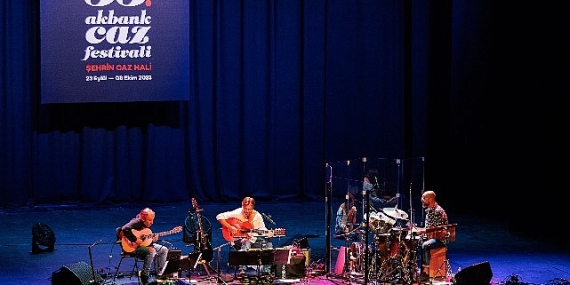 Şehrin Kapılarını Caza Açan 33. AKBANK CAZ FESTİVALİ, 15 Bin Sanatseveri Ağırladı