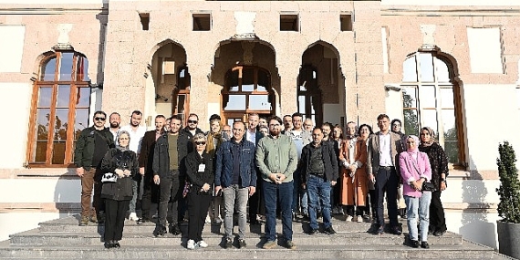 Yerel Yönetim Kültür Yöneticileri Konya'da Buluştu