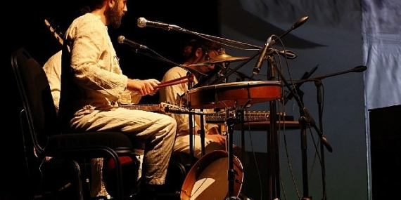 3D Leyla ve Mecnun seyirciden tam not aldı