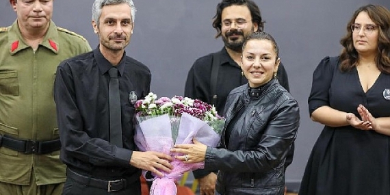 Didim'de, 10 kasım Atatürk oratoryosu sahnelendi