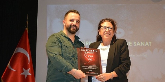 EgeArt Sanat Günlerinde “Türk Mitolojisi ve Sanat"  konuşuldu