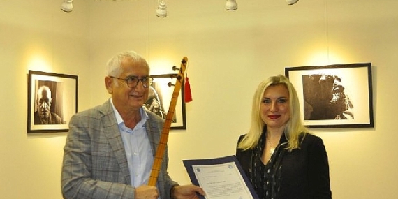 Ege'de “Aşık Veysel" fotoğraf sergisi ve müzik dinletisi ile anıldı