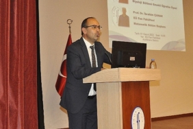 eu-fen-fakultesinde-temel-bilimlerin-dunu-bugunu-ve-gelecegi-konusuldu.jpg