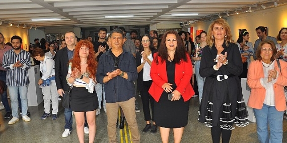 “Genç Sanatçılar Sergisi" sanatseverlerle buluştu