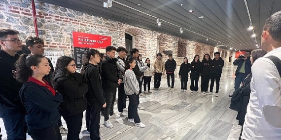 Gençler Zeytinburnu’nda, Tarihin İzinde