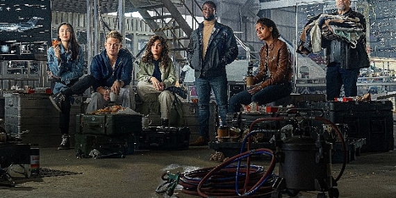 Kevin Hart, Úrsula Corberó, Jean Reno, Sam Wortinghton gibi isimleri bir araya getiren Uçuk Bir İş, 12 Ocak 2024'te Netflix'te!