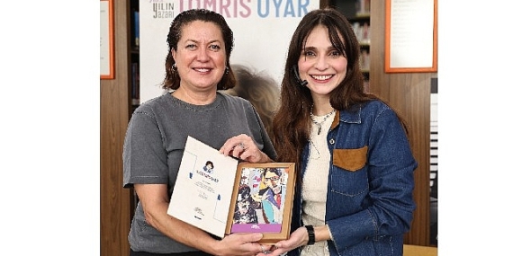 Meriç Aral gençlerle Tomris Uyar öyküleri okudu