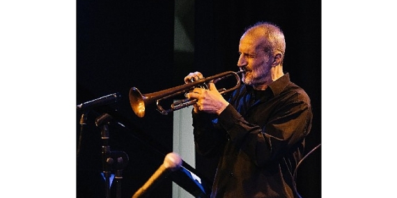 Akbank sanat'ta cazın büyülü akşamı “imer demirer ustalar konseri”