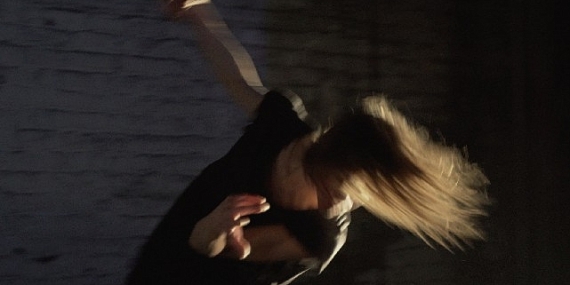 Akbank sanat'ta simyasal bir yolculuk, disiplinler arası canlı bir performans “dreamer”