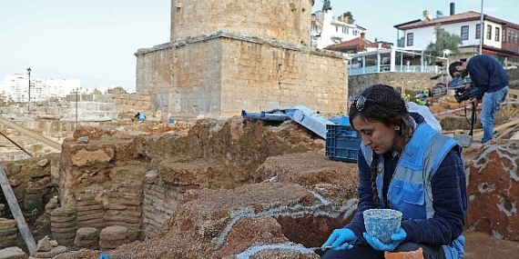Hıdırlık Kulesi çevresine seyir terası projesi başladı 