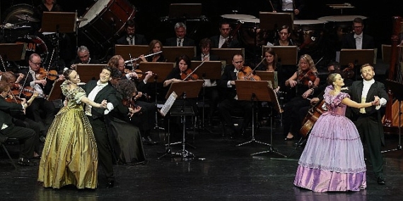 İş Sanat'ta Yeni Yıl Heyecanı