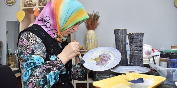 Kartepe'de dekoratif el sanatları kursu