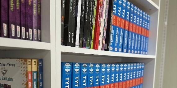 Adıyaman konteyner kentteki gençler kütüphanelerine kavuştu