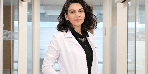 Ağız hijyenindeki püf noktalar neler? Dişlerin arasında mesafe fazlaysa arayüz fırçası, azsa diş ipi!