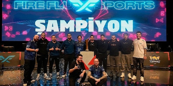 Fenerbahçe Esports'u 3 – 0 mağlup eden Fire Flux Exports 2024'e şampiyonlukla girdi
