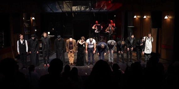 Harbiye Muhsin Ertuğrul Sahnesi Kral optimus'u ağırladı