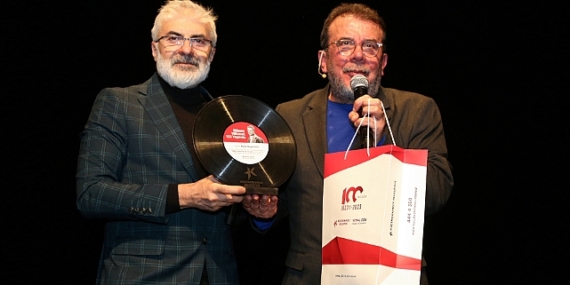 Küçükçekmece'de Nazım'a saygı gecesi