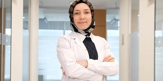 Uzmanı uyardı! Diş yüzeylerinin tamamen temizlenmemesi diş taşına neden oluyor!