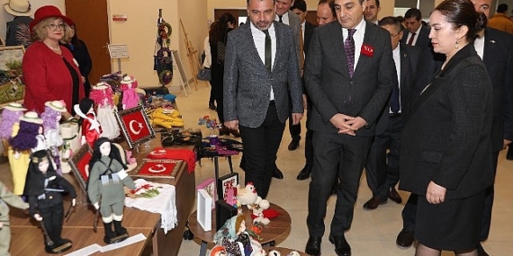 Yeşilay Danışmanlık Merkezi Atölye Sergileri başladı