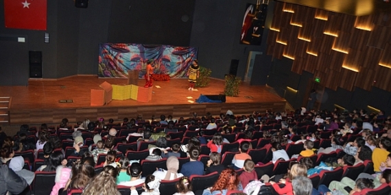 Başkan Kırgöz, Yarıyıl Tatilinde Çocukları Unutmadı