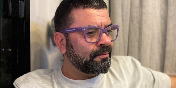 Bülent Şakrak'tan Epilepsi Hastalarına Anlamlı Destek